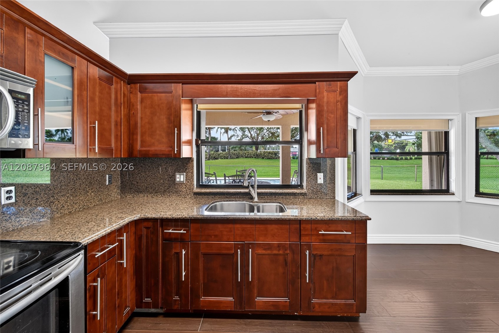 19960 NW 2nd St, Pembroke Pines FL 33029