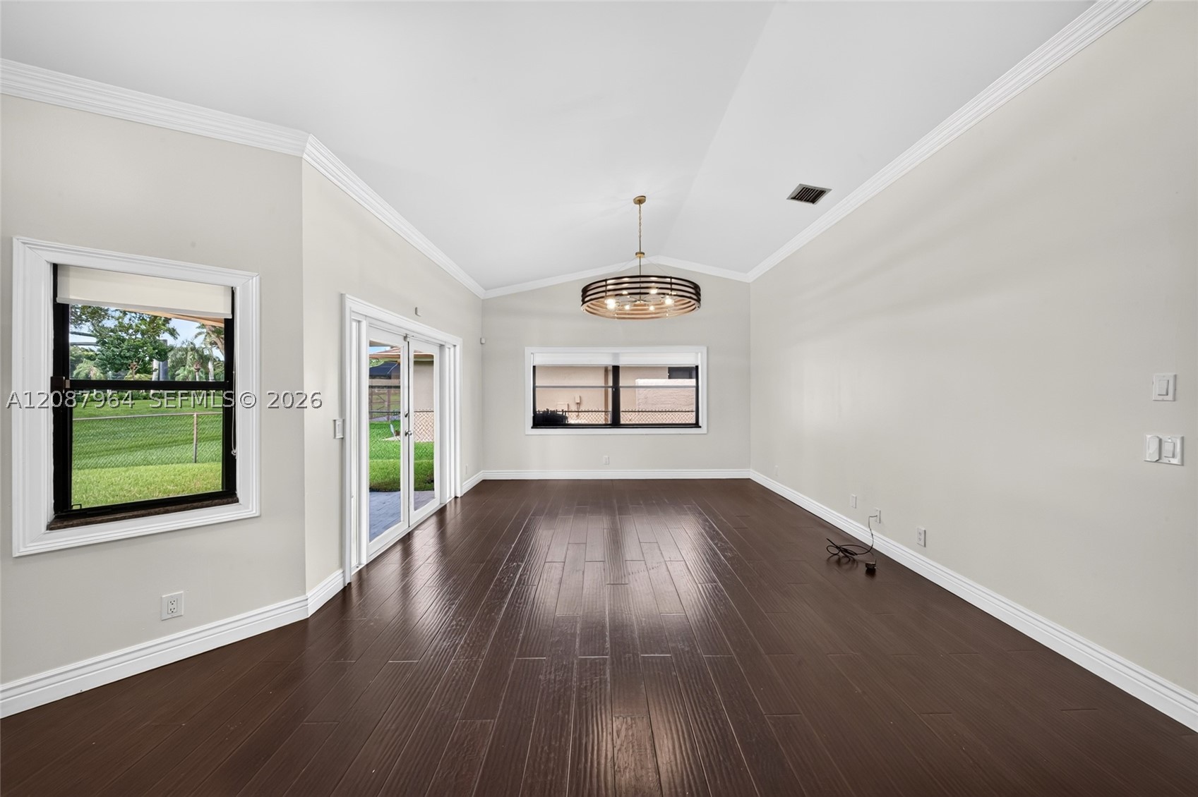 19960 NW 2nd St, Pembroke Pines FL 33029
