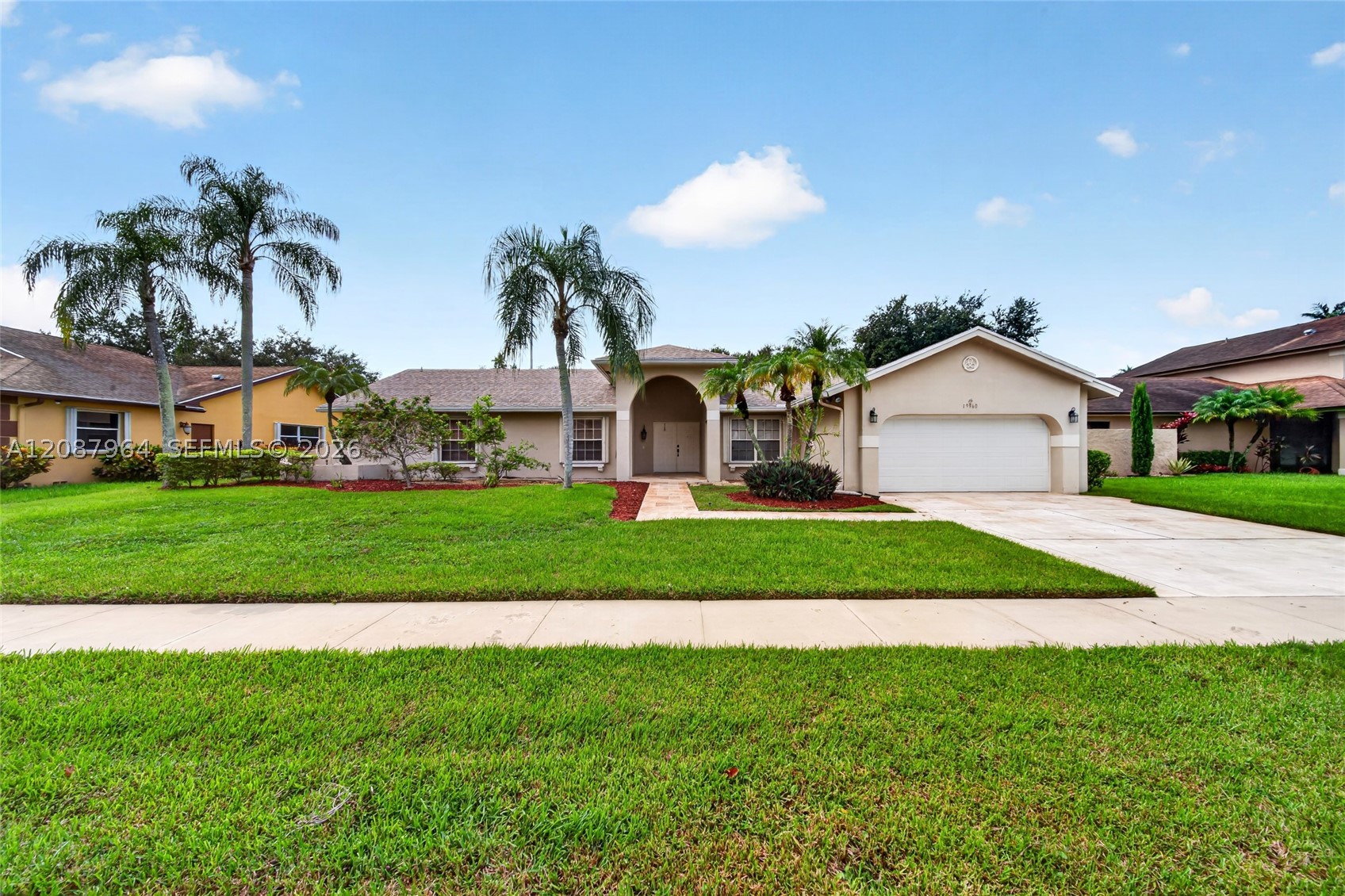19960 NW 2nd St, Pembroke Pines FL 33029