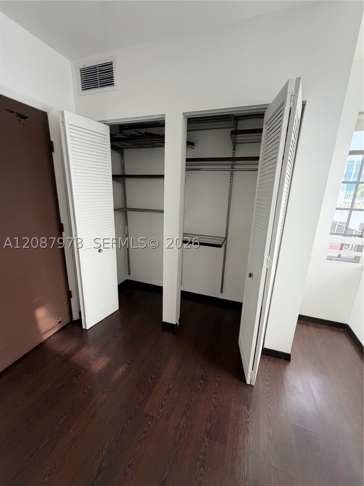 435 21st St #303, Miami Beach FL 33139