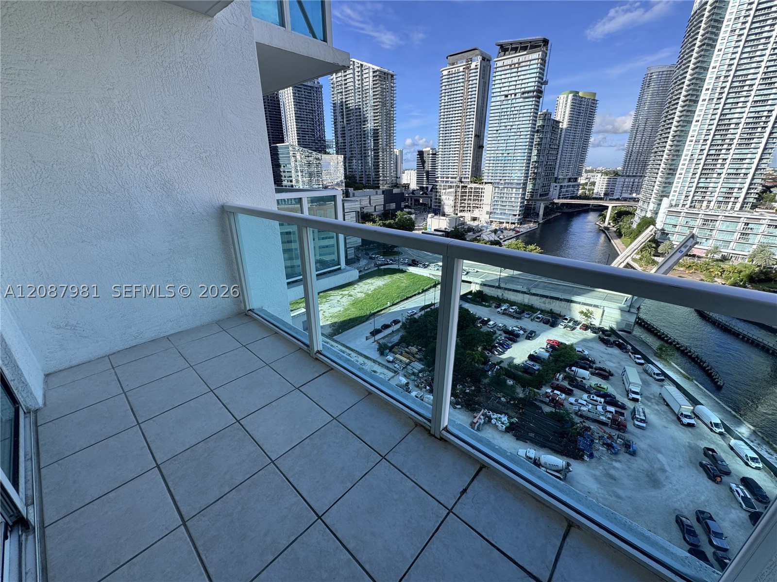 31 SE 5th St #2009, Miami FL 33131