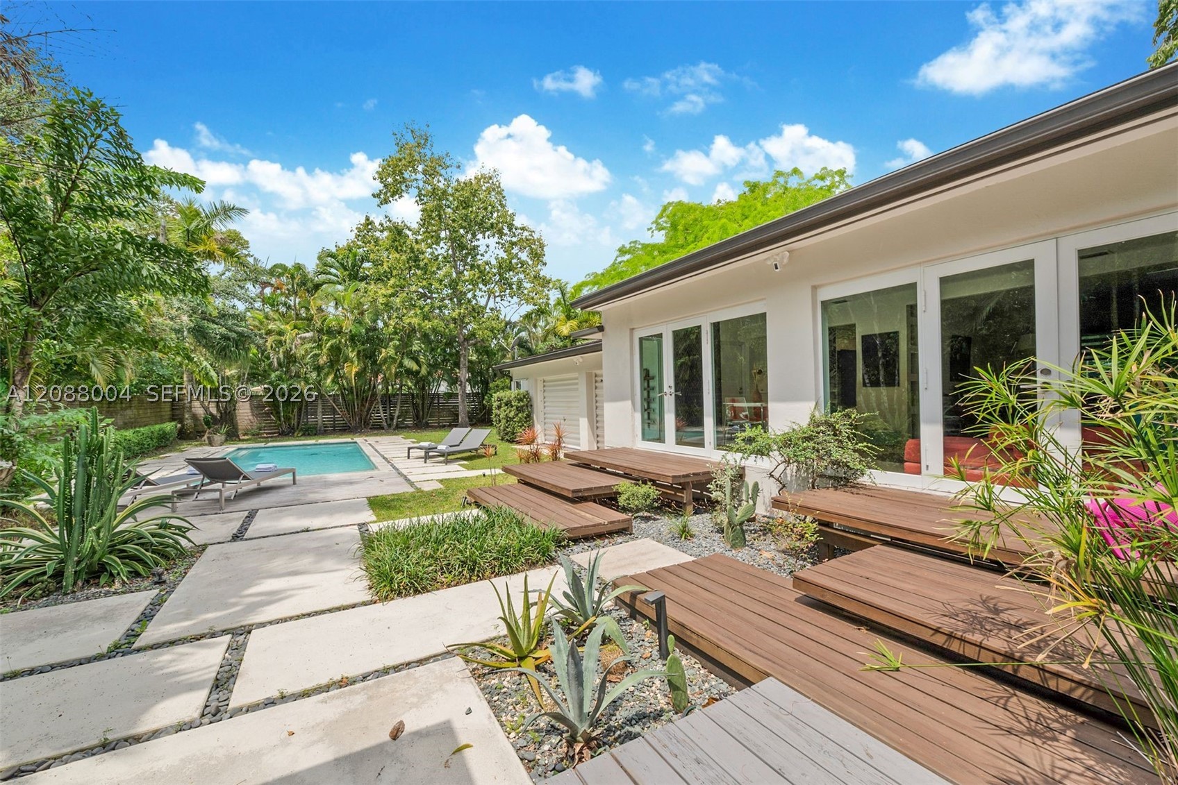 5800 SW 50th Ter #5800, Miami FL 33155
