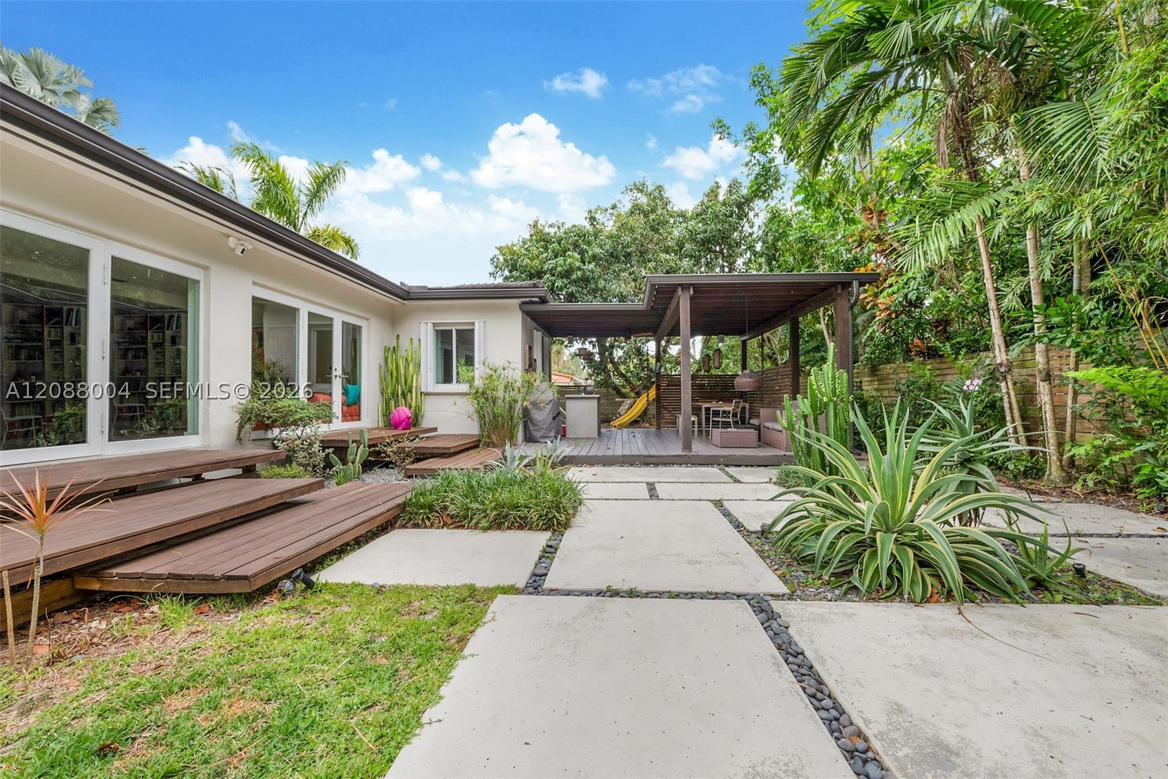 5800 SW 50th Ter #5800, Miami FL 33155