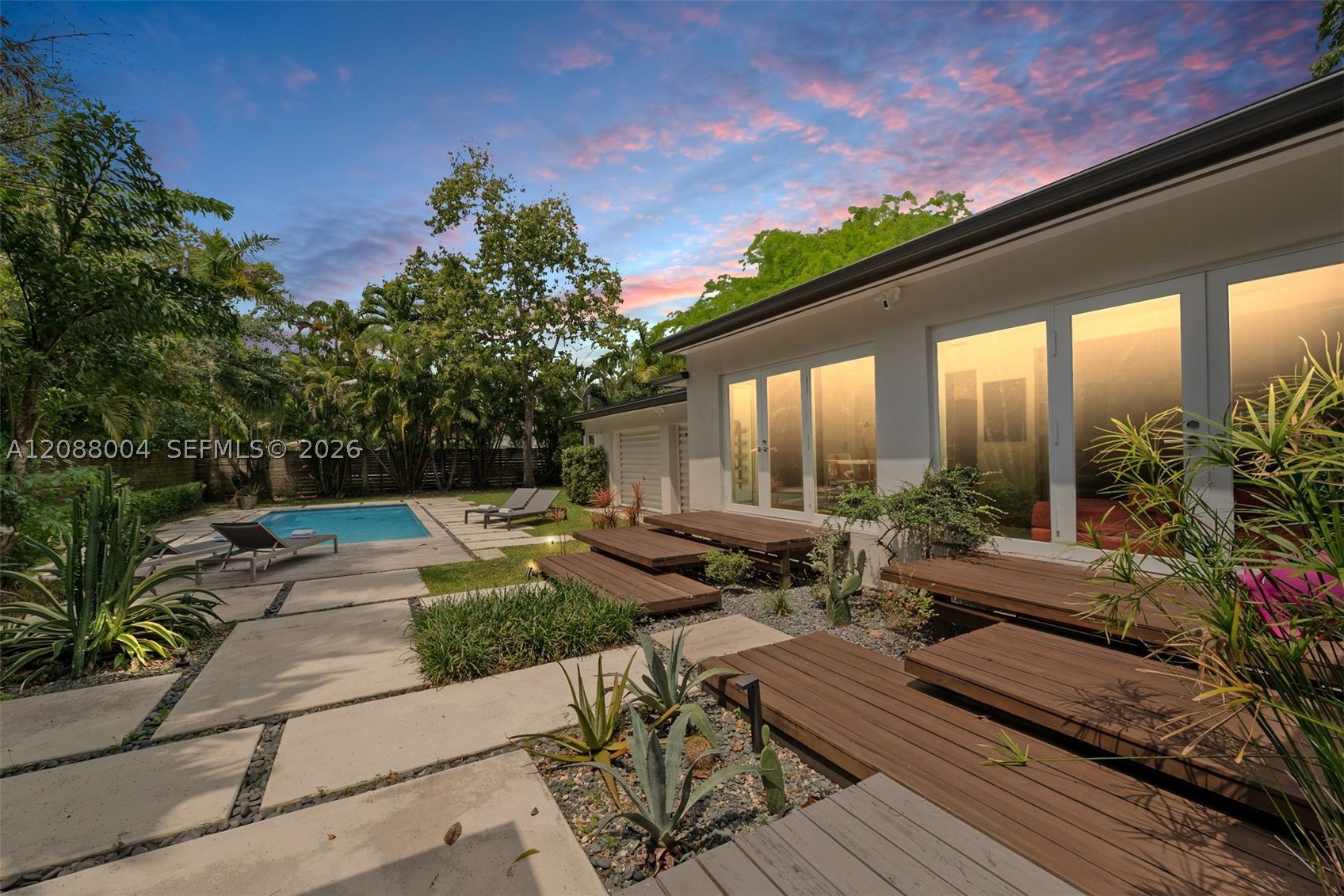 5800 SW 50th Ter #5800, Miami FL 33155
