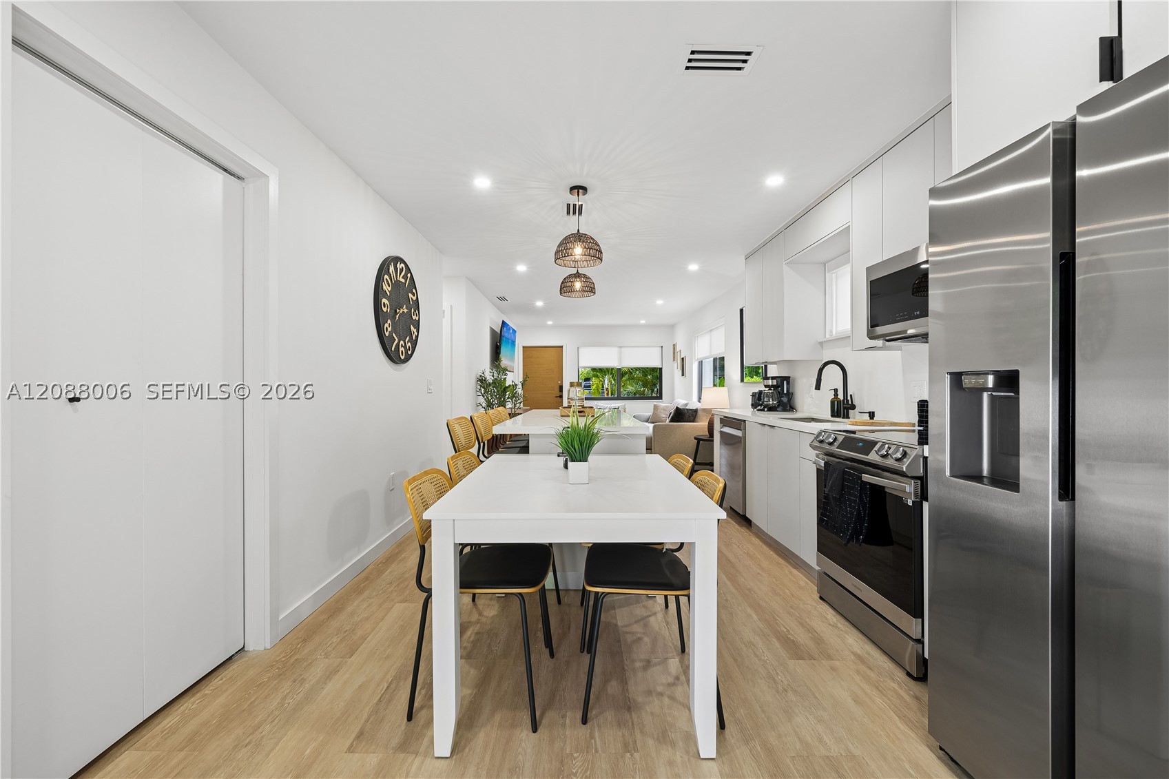 3737 Frow Ave, Miami FL 33133