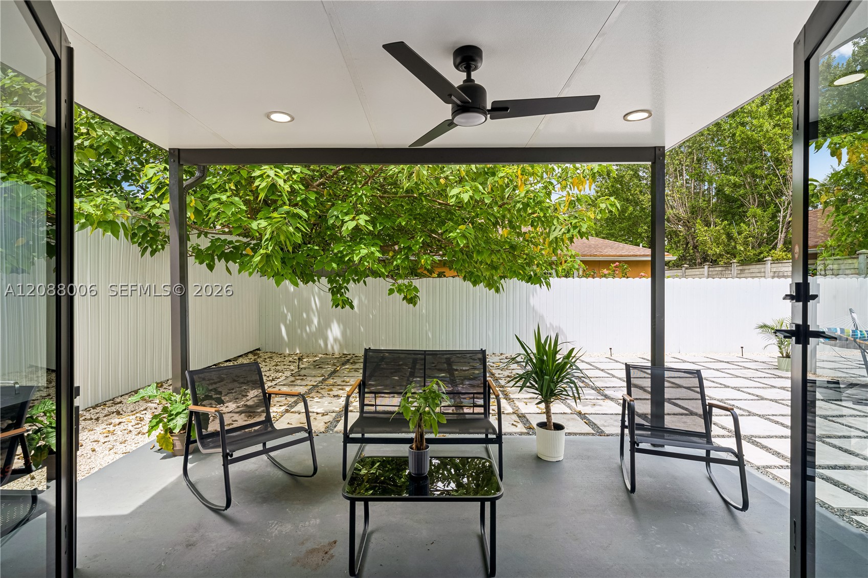 3737 Frow Ave, Miami FL 33133