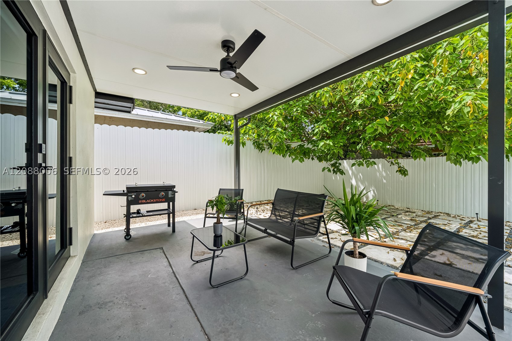 3737 Frow Ave, Miami FL 33133