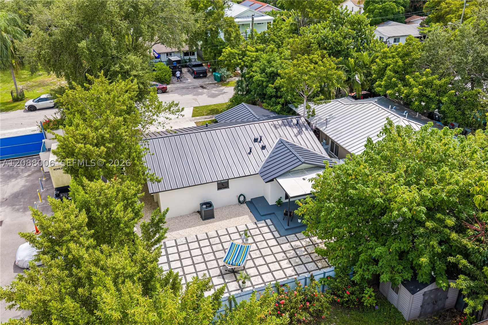 3737 Frow Ave, Miami FL 33133