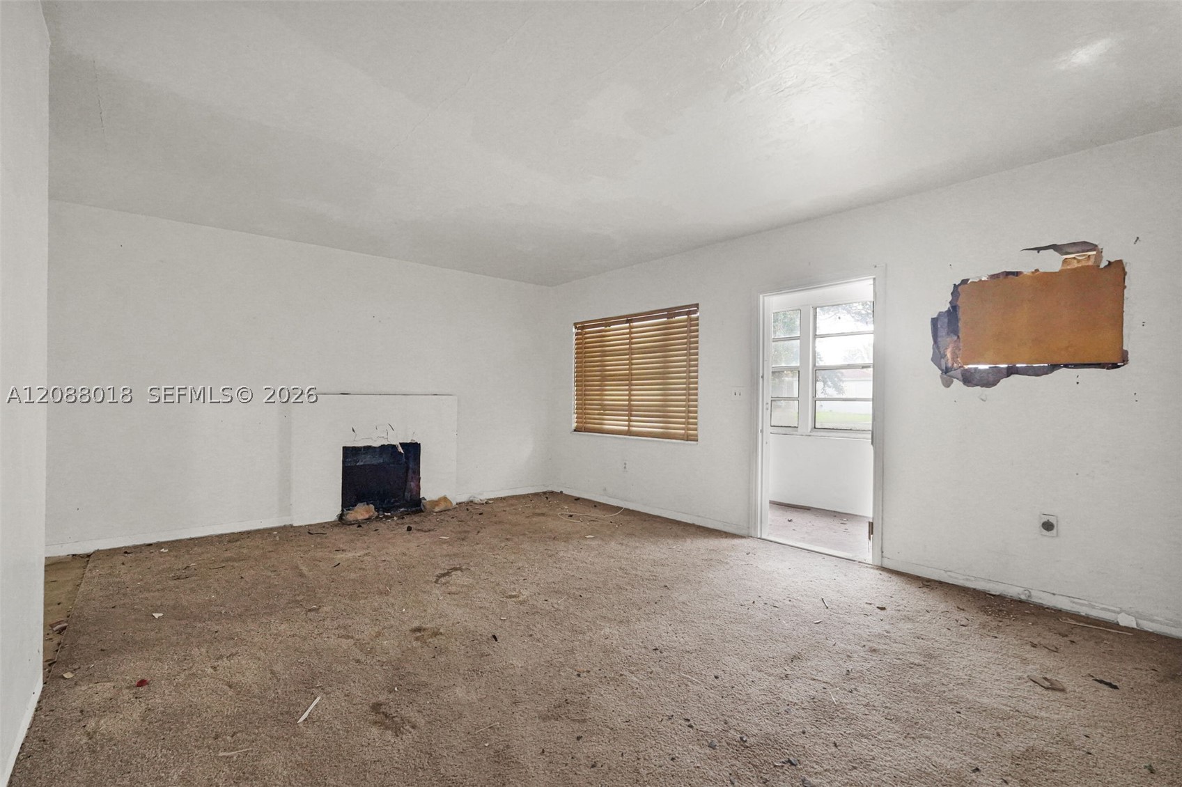 424 Minola Dr, Miami Springs FL 33166