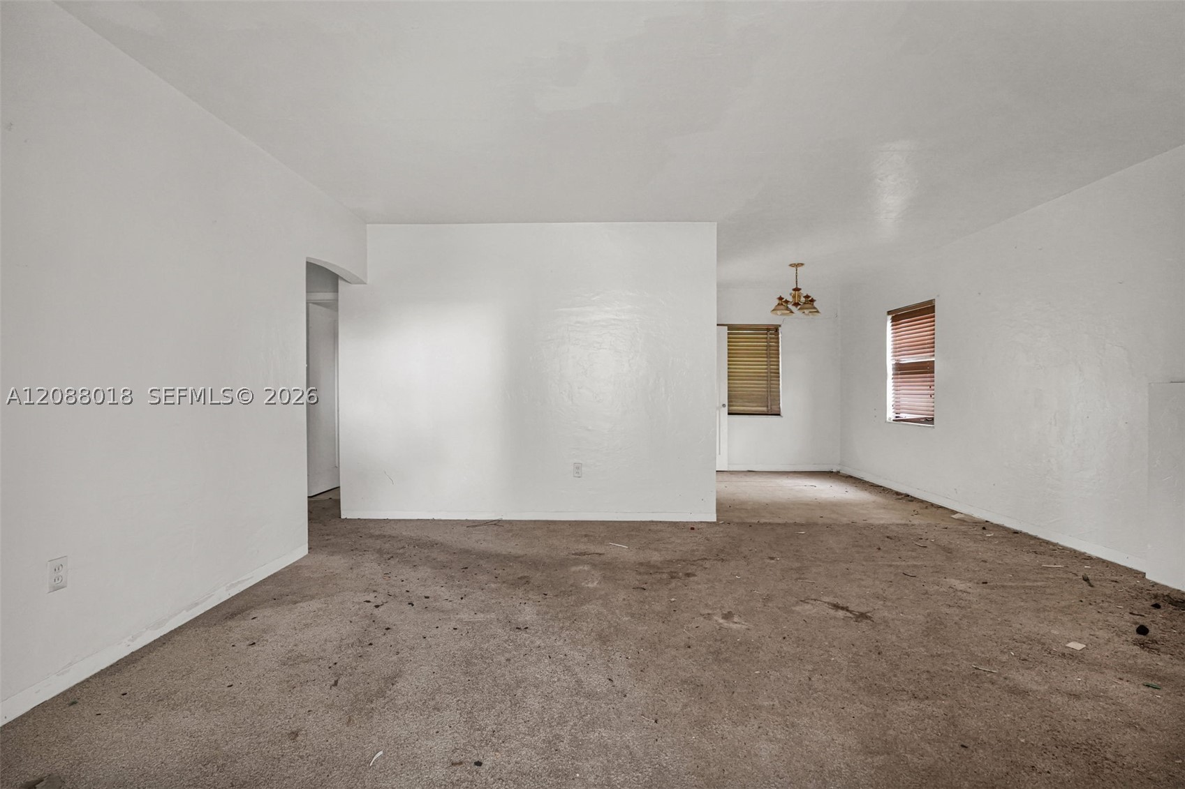 424 Minola Dr, Miami Springs FL 33166