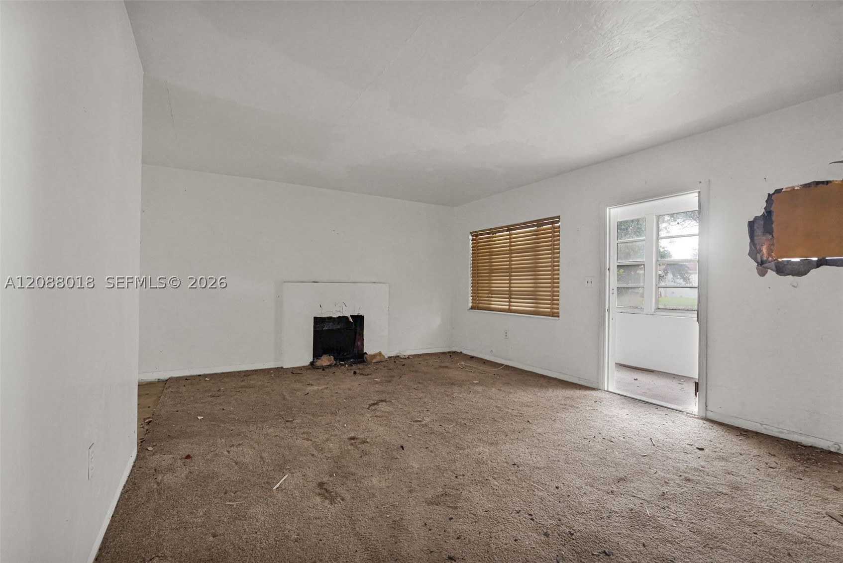424 Minola Dr, Miami Springs FL 33166