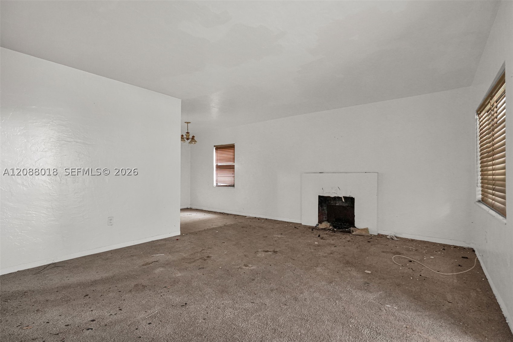 424 Minola Dr, Miami Springs FL 33166
