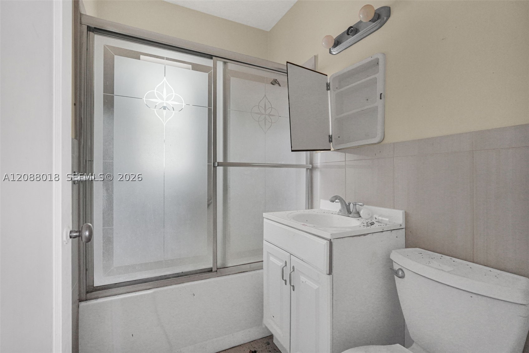 424 Minola Dr, Miami Springs FL 33166