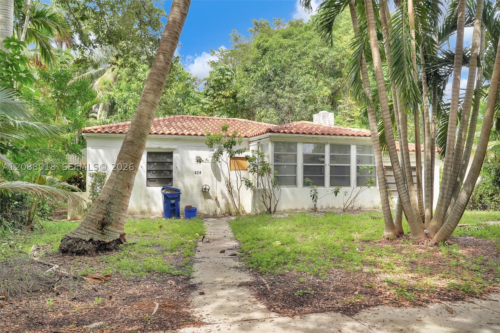 424 Minola Dr, Miami Springs FL 33166
