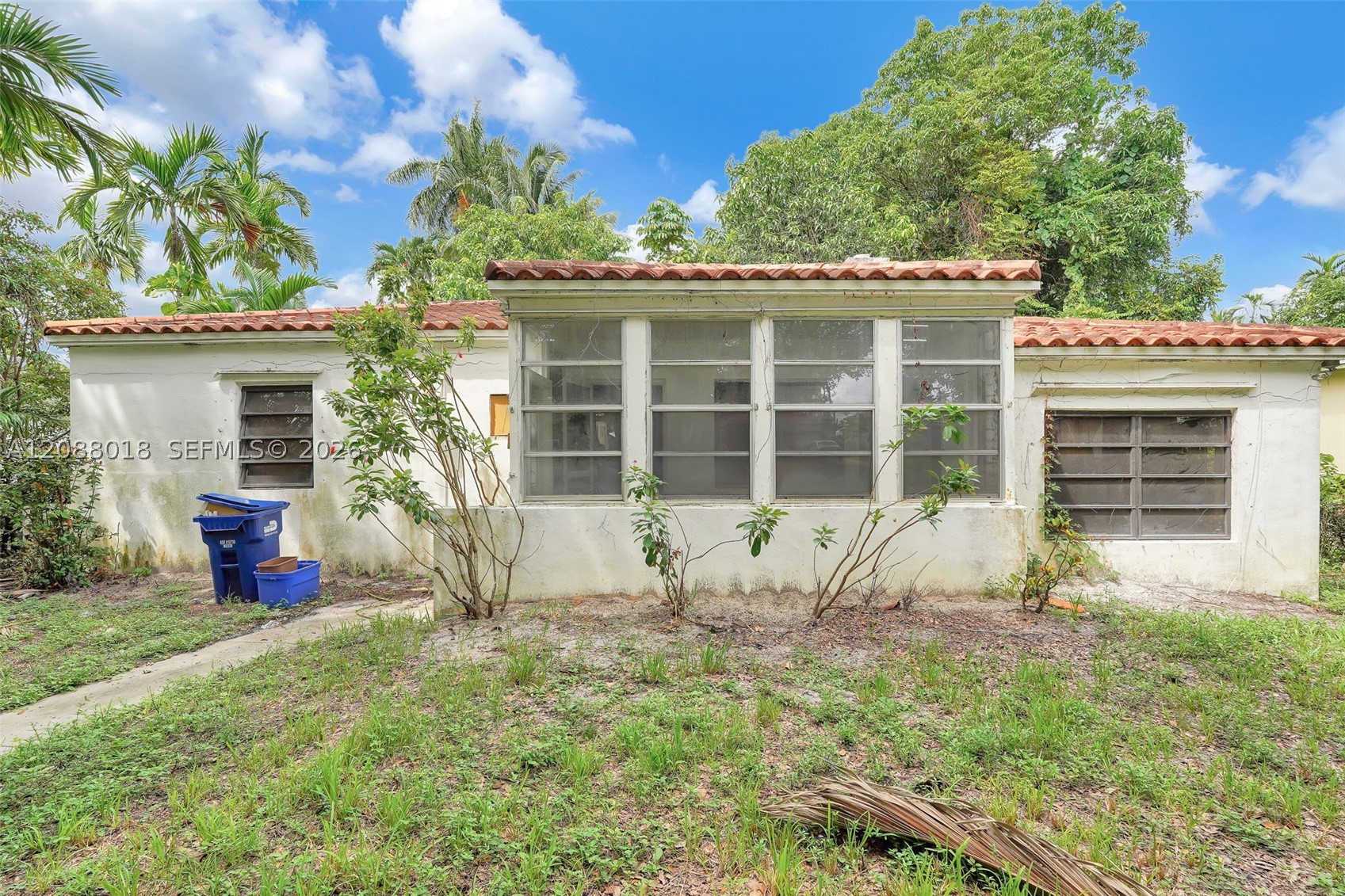 424 Minola Dr, Miami Springs FL 33166