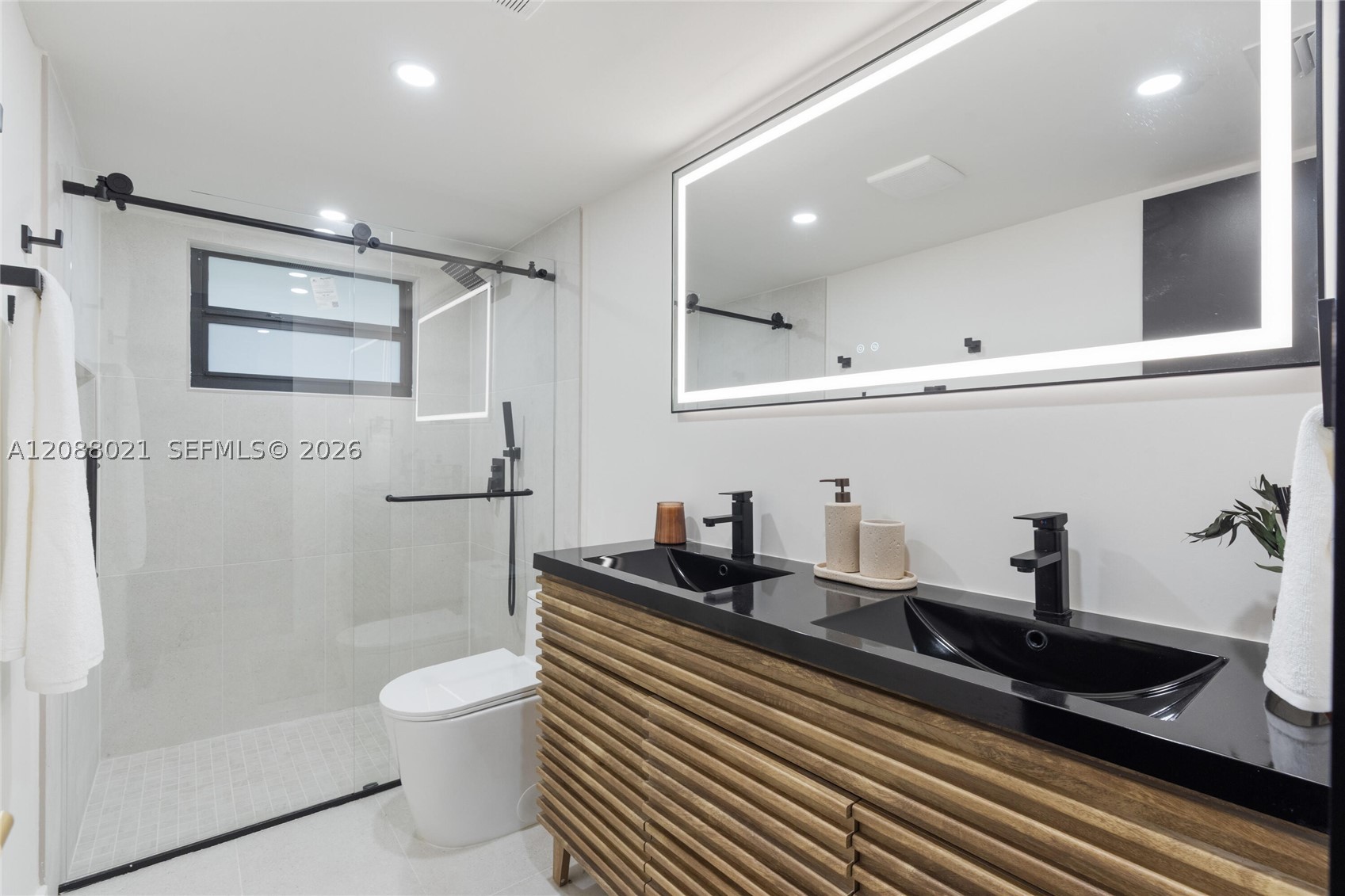 4705 Bayberry Ln, Tamarac FL 33319