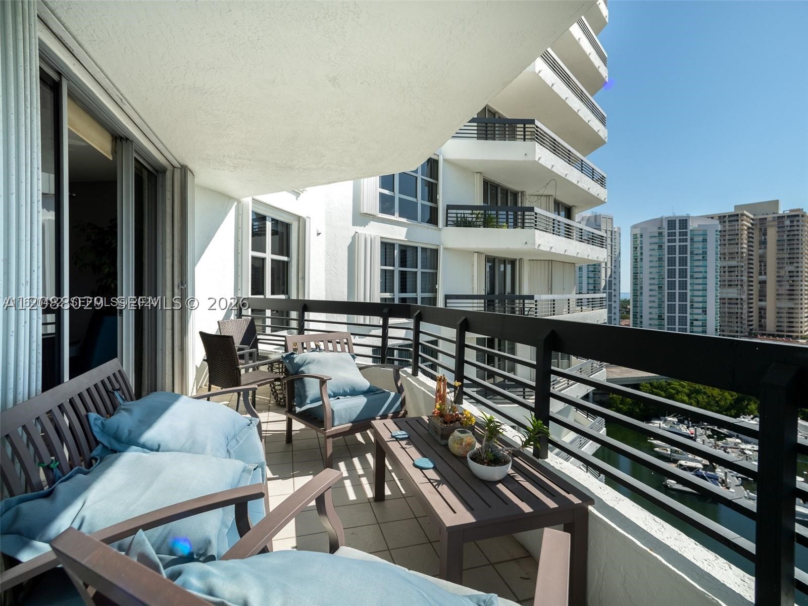 3500 Mystic Pointe Dr #1607, Aventura FL 33180