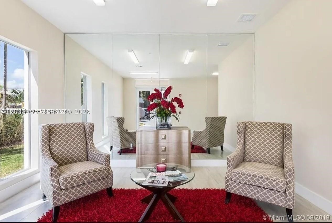 555 E Dania Beach Blvd #5, Dania Beach FL 33004
