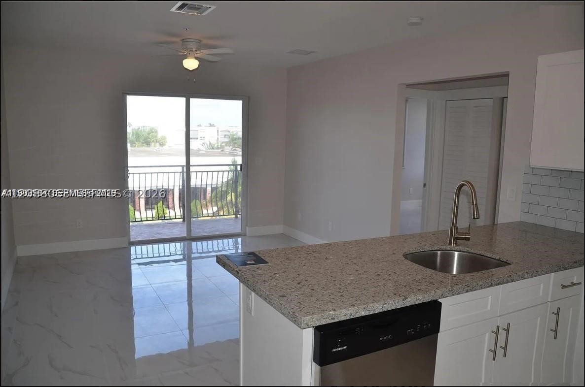 555 E Dania Beach Blvd #5, Dania Beach FL 33004