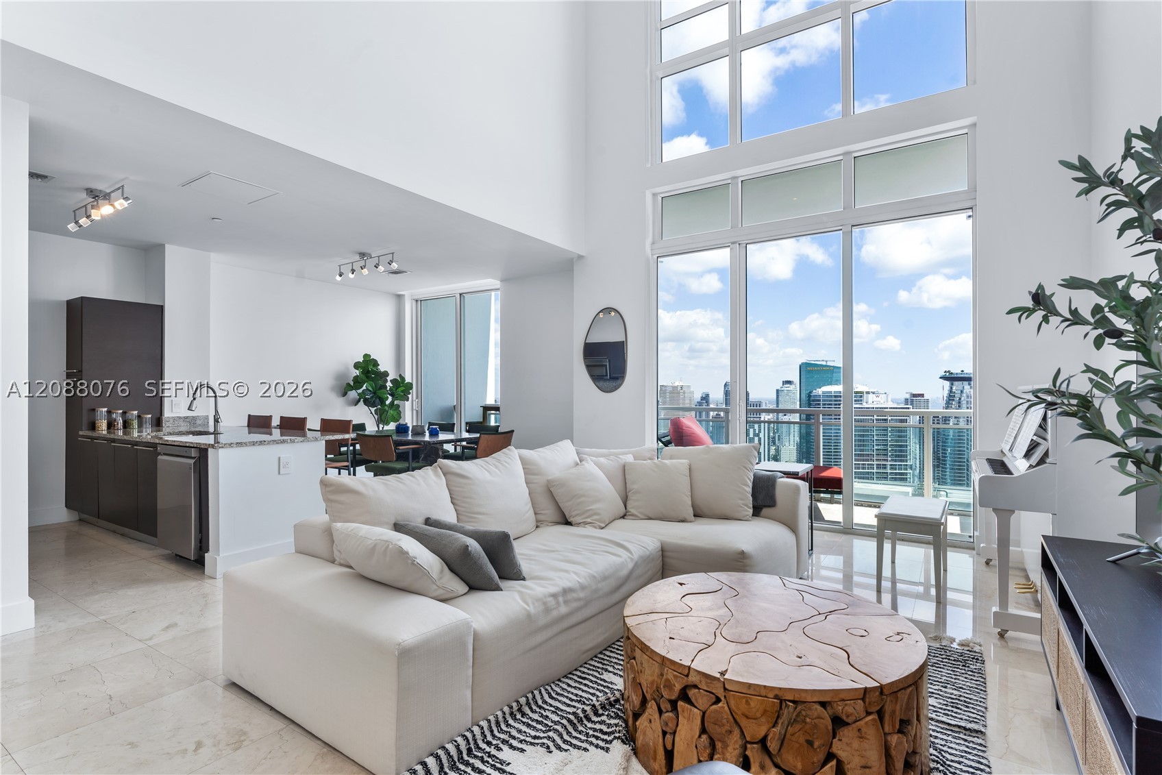 950 Brickell Bay Dr #5506, Miami FL 33131