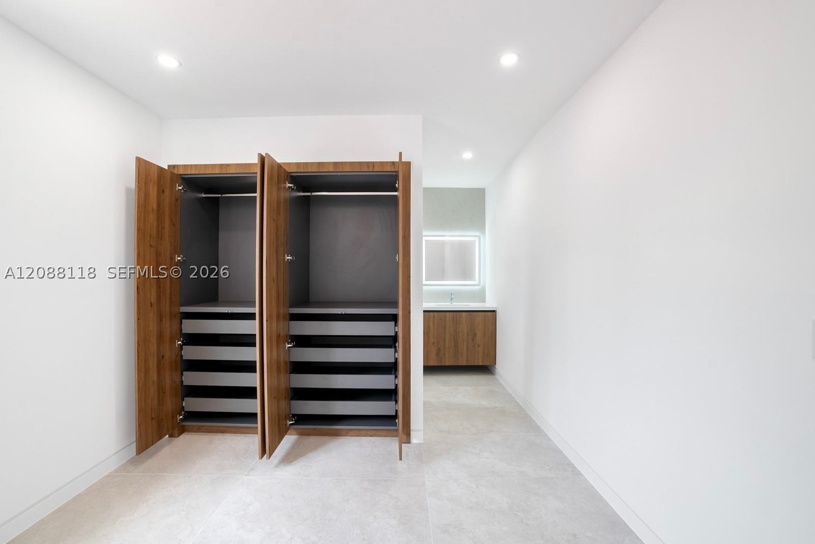 2610 SW 17 St., Miami FL 33145