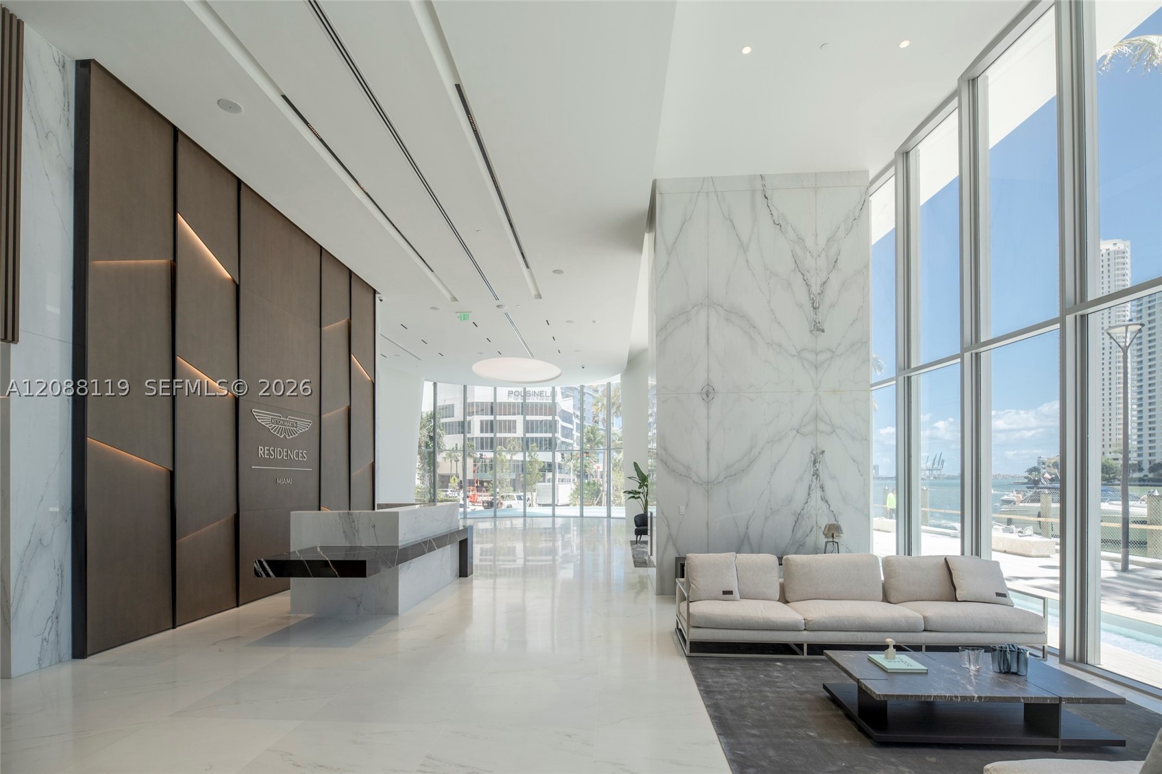 300 Biscayne Boulevard Way #4007W, Miami FL 33131