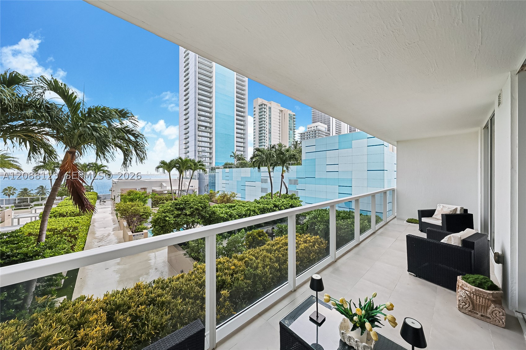 600 NE 27th St #704, Miami FL 33137