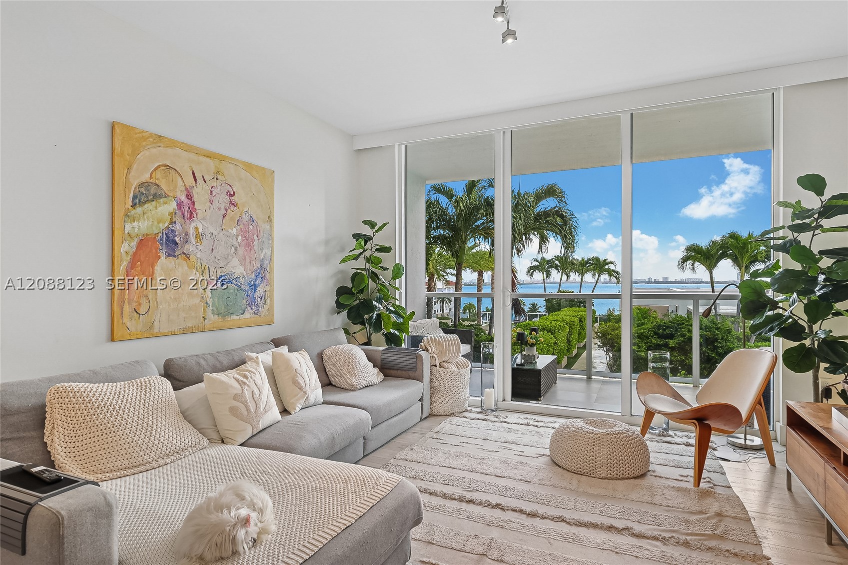 600 NE 27th St #704, Miami FL 33137