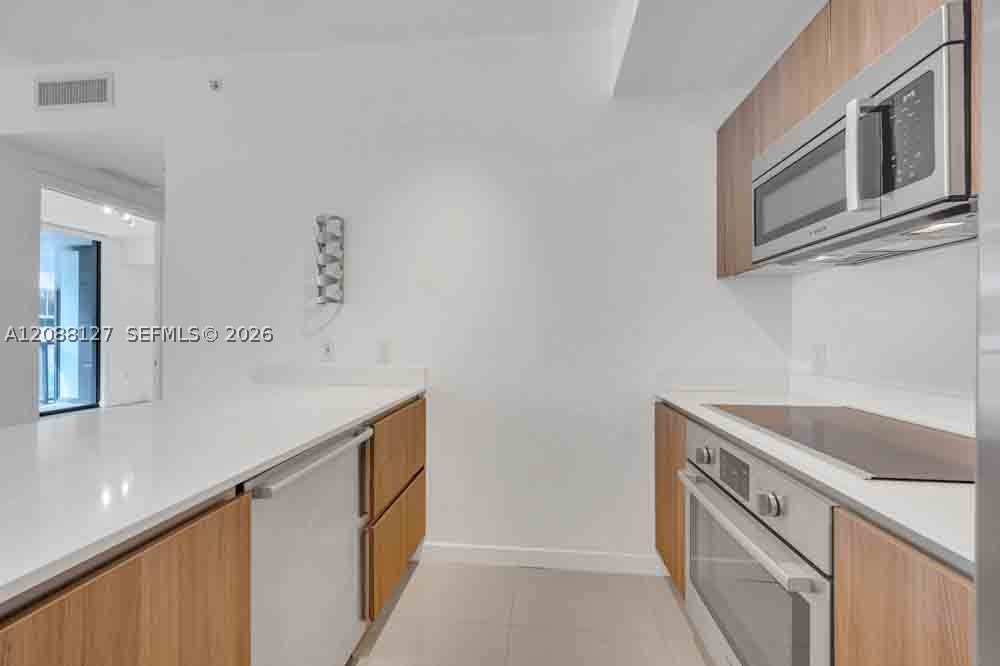 201 SW 17th Rd #302, Miami FL 33129
