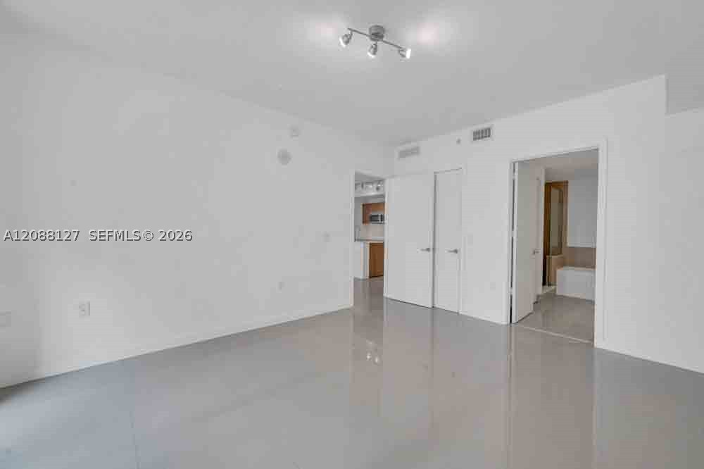 201 SW 17th Rd #302, Miami FL 33129