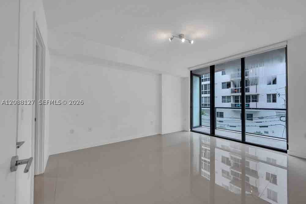 201 SW 17th Rd #302, Miami FL 33129