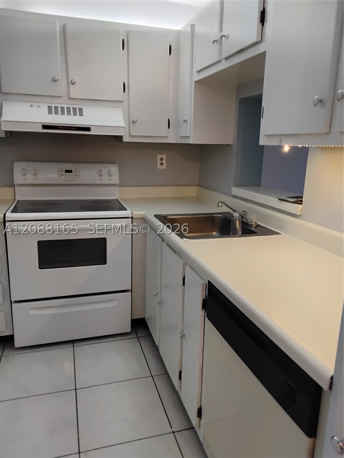 8050 W Mcnab Rd #310, Tamarac FL 33321