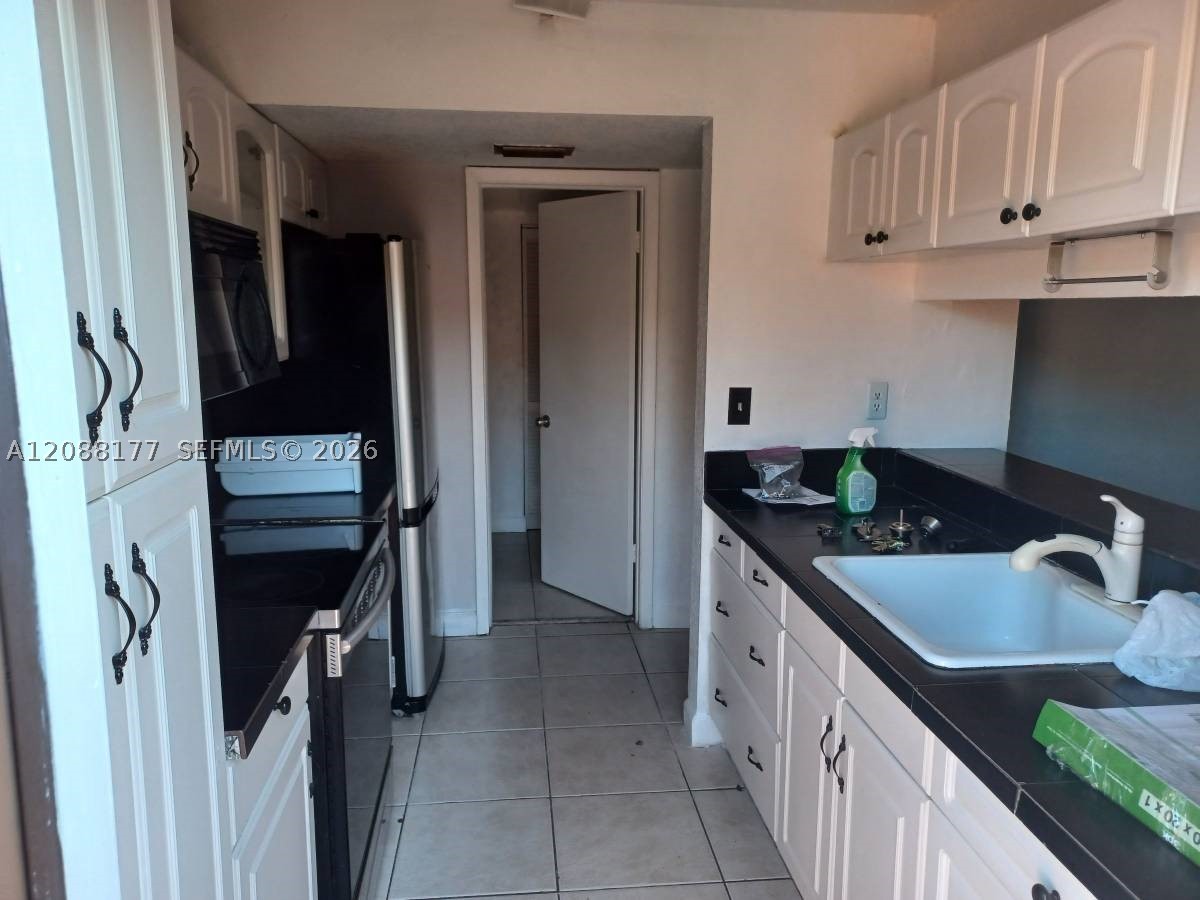 7170 Fairway Dr #M2, Miami Lakes FL 33014