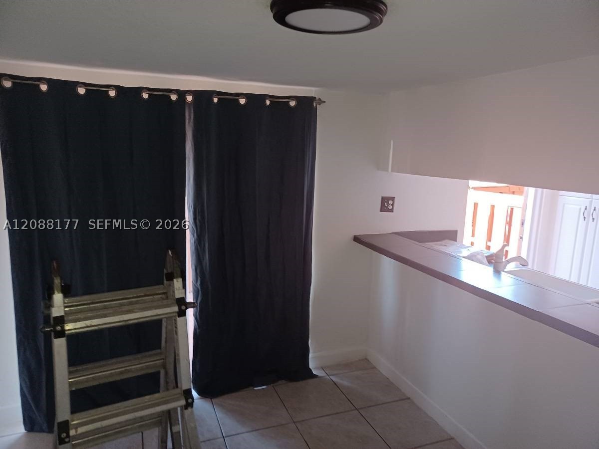 7170 Fairway Dr #M2, Miami Lakes FL 33014