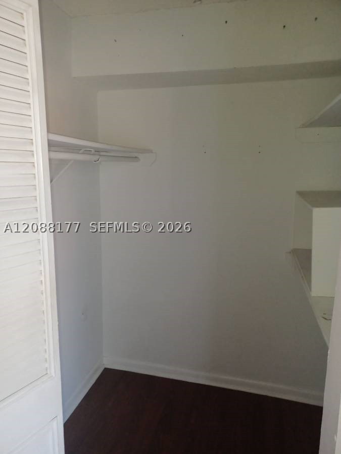 7170 Fairway Dr #M2, Miami Lakes FL 33014