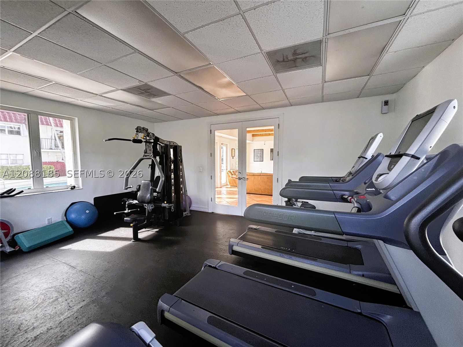 6703 N Kendall Dr #405, Pinecrest FL 33156