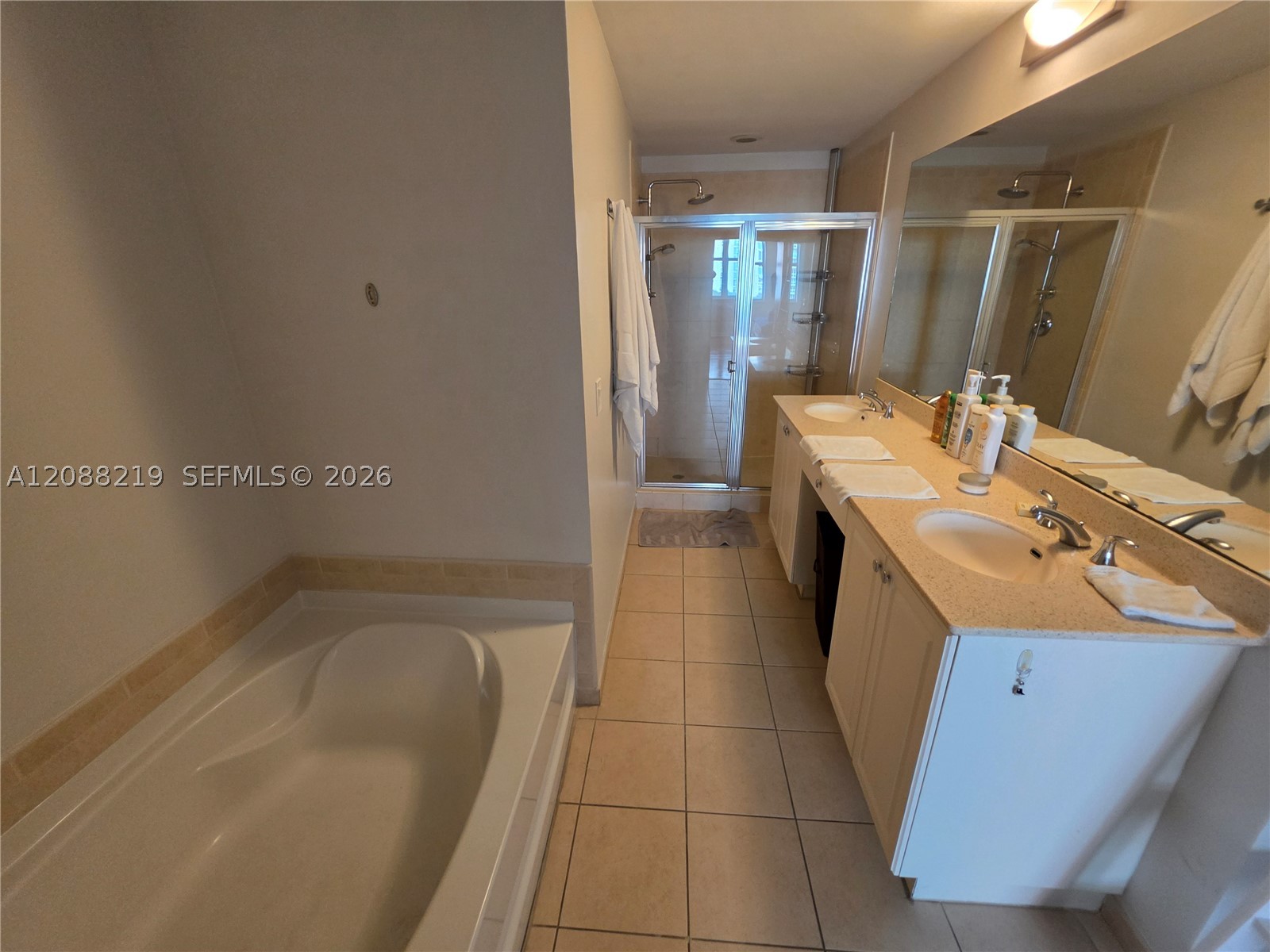 3340 NE 190th St #705, Aventura FL 33180