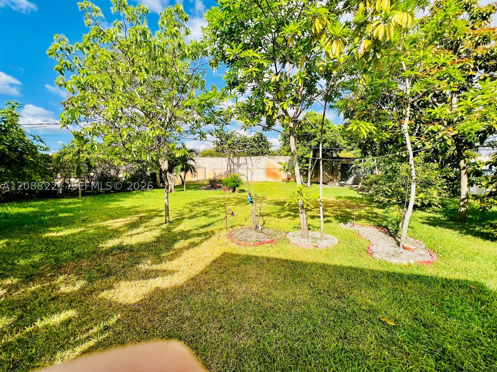 18320 NE 7th Ct, North Miami Beach FL 33179
