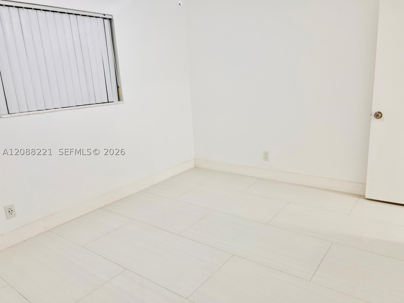 18320 NE 7th Ct, North Miami Beach FL 33179