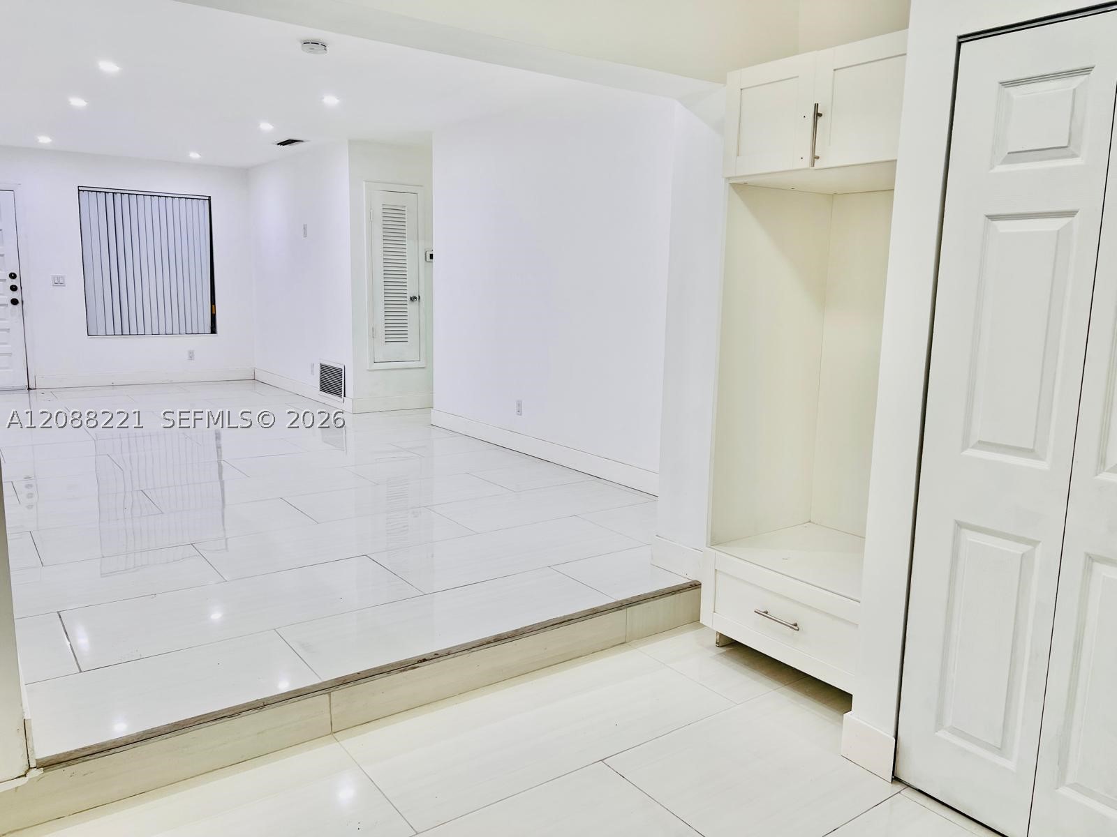 18320 NE 7th Ct, North Miami Beach FL 33179