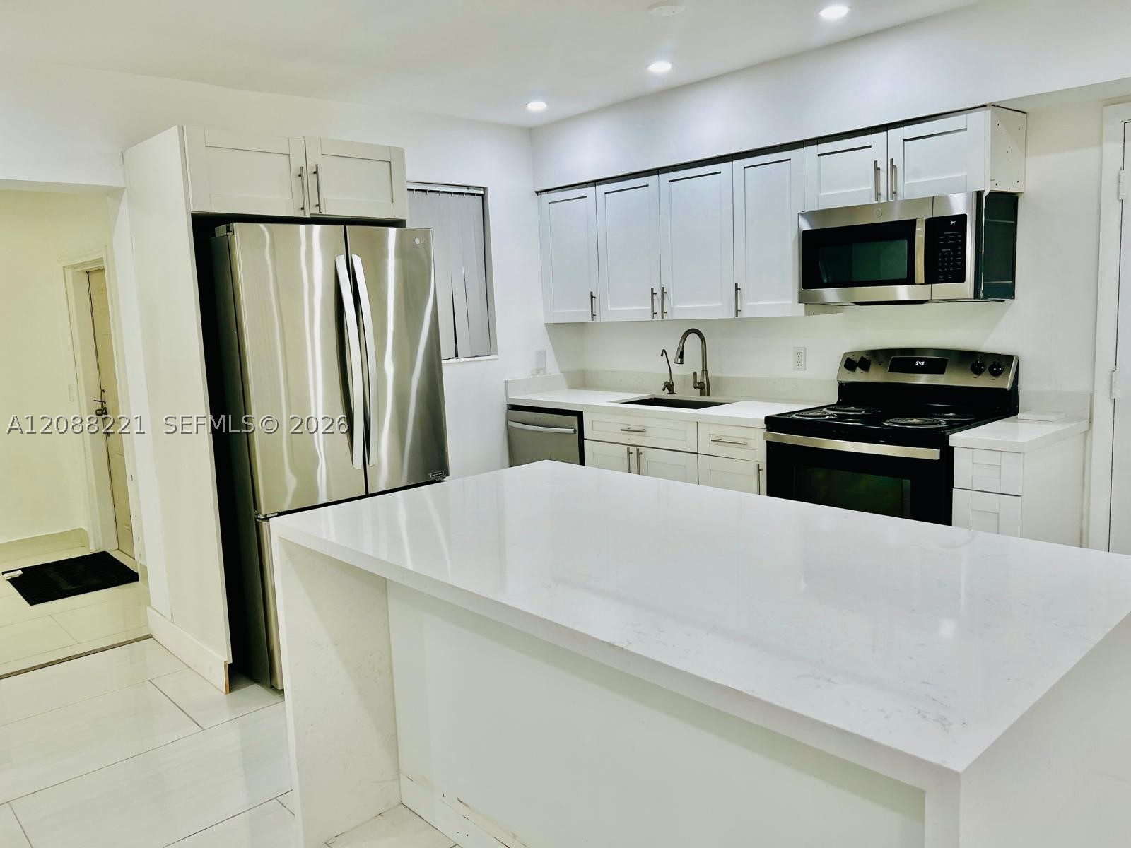 18320 NE 7th Ct, North Miami Beach FL 33179