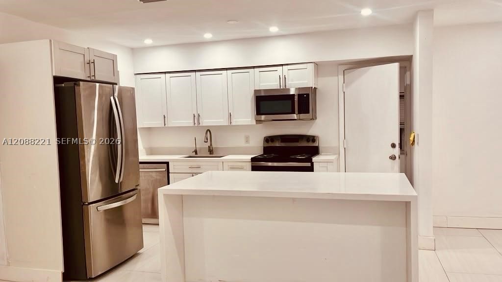 18320 NE 7th Ct, North Miami Beach FL 33179