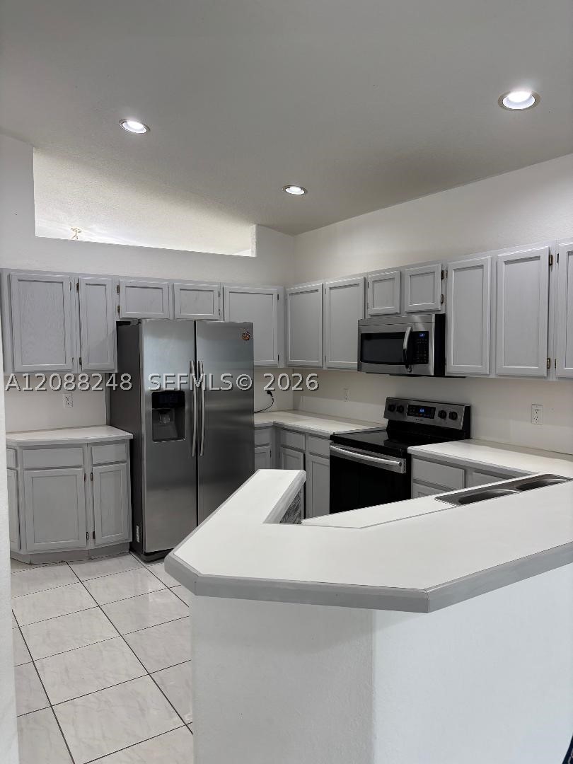 8995 NW 148th St #8995, Miami Lakes FL 33018
