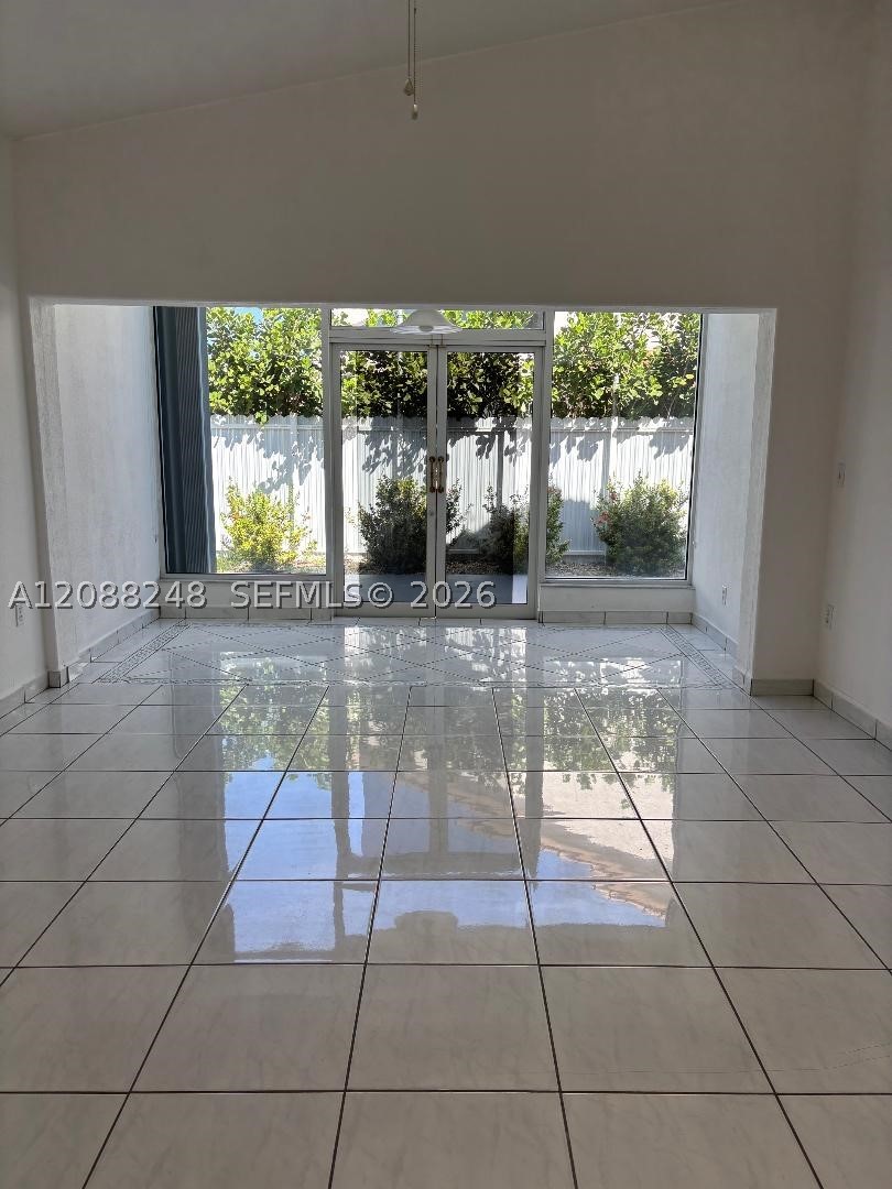 8995 NW 148th St #8995, Miami Lakes FL 33018