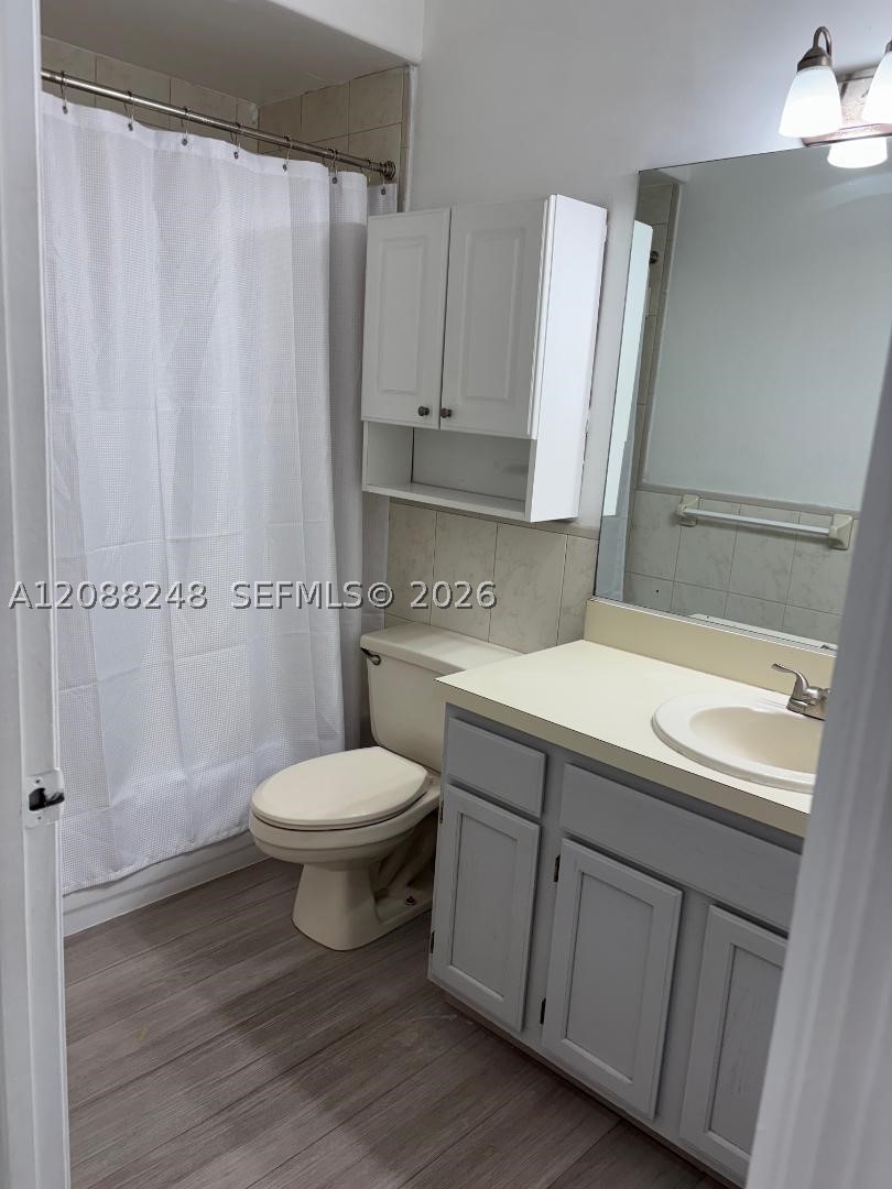 8995 NW 148th St #8995, Miami Lakes FL 33018