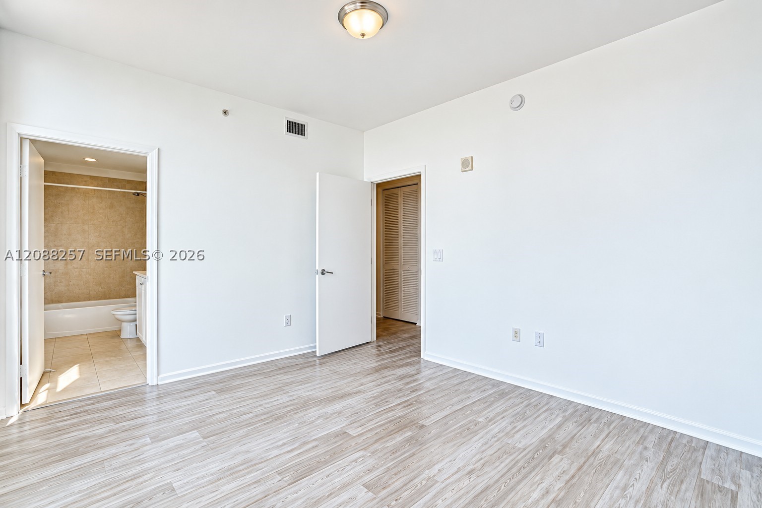 3340 NE 190 ST #1204, Aventura FL 33180