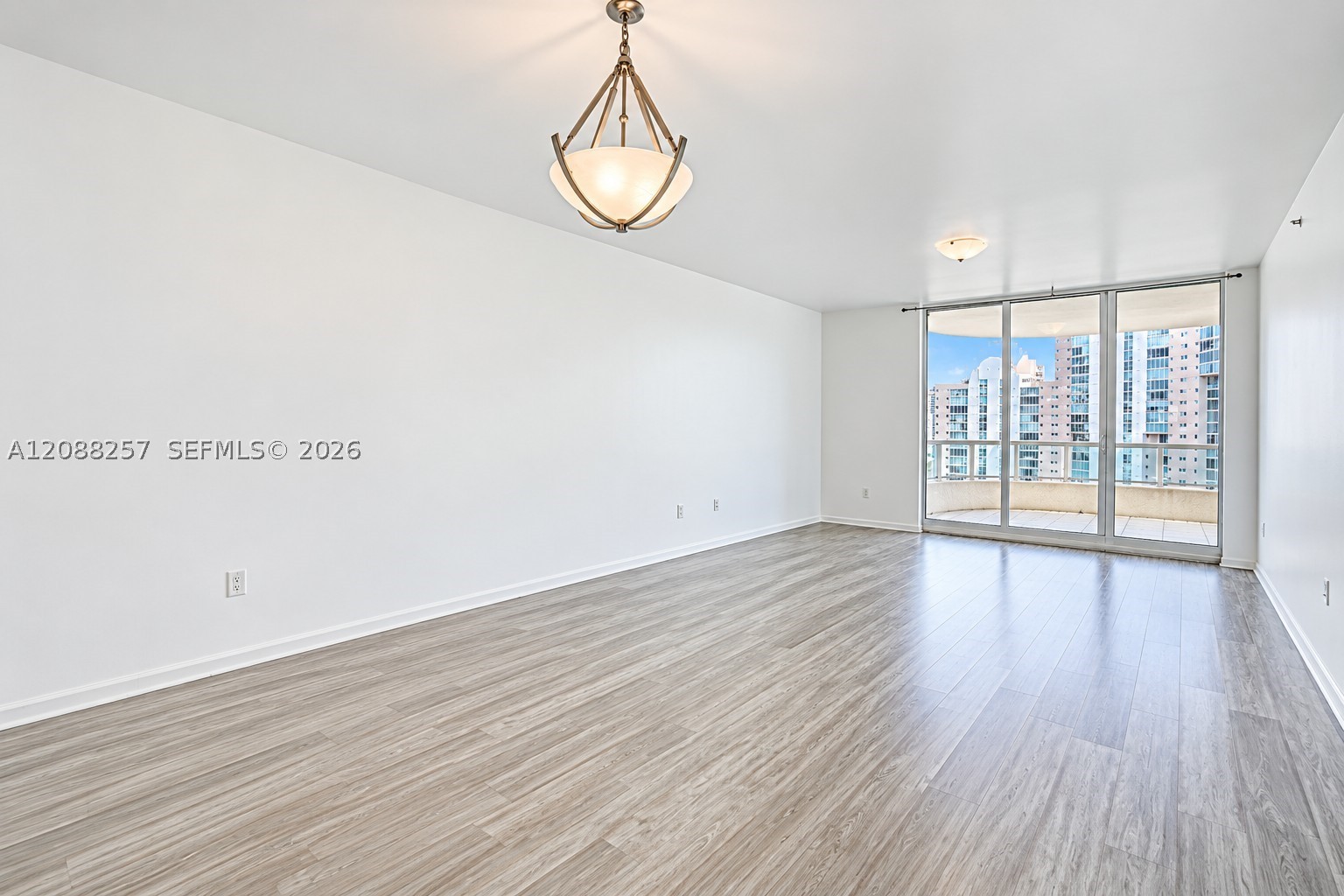 3340 NE 190 ST #1204, Aventura FL 33180