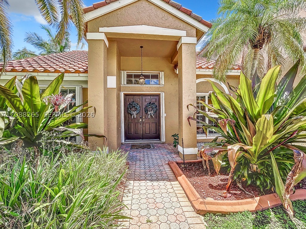 1342 NW 195th Ave, Pembroke Pines FL 33029