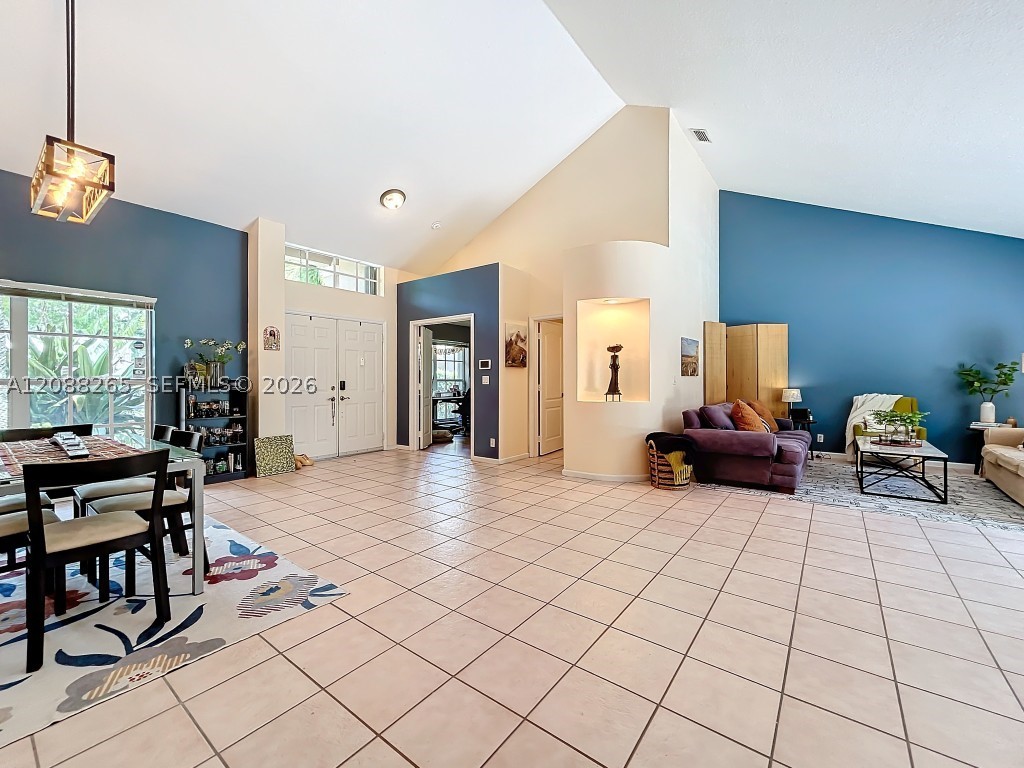 1342 NW 195th Ave, Pembroke Pines FL 33029