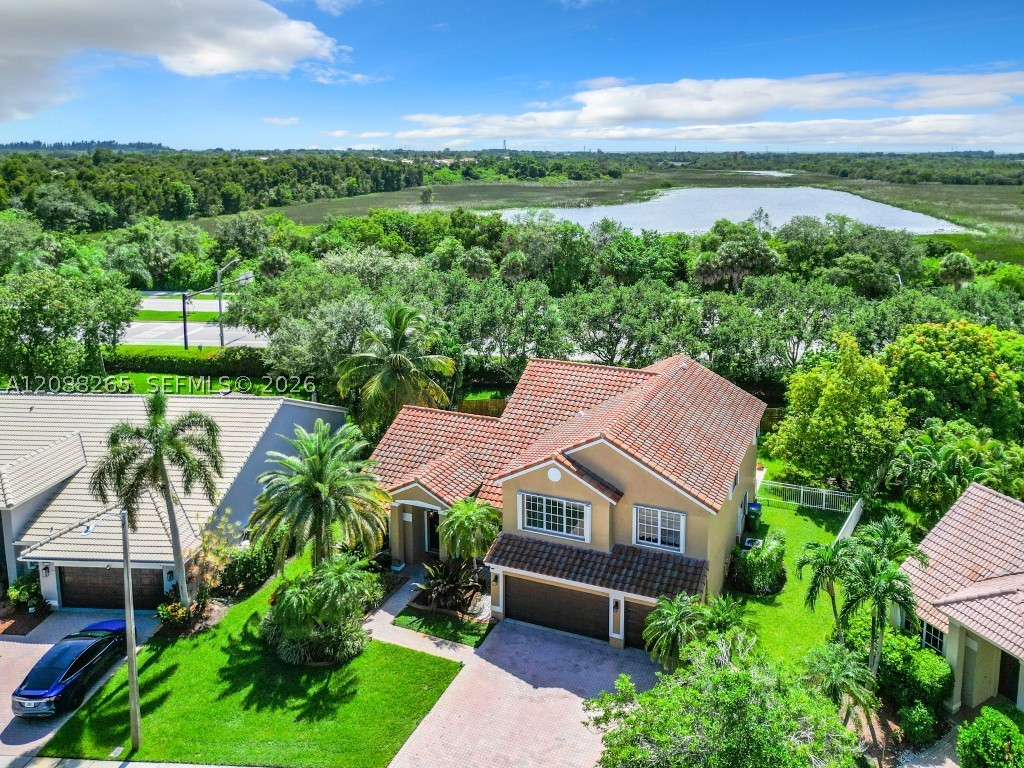 1342 NW 195th Ave, Pembroke Pines FL 33029